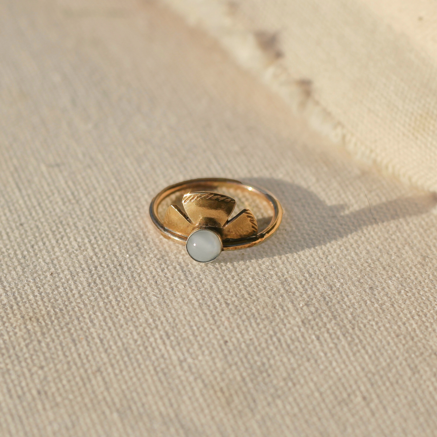 Solis Ring