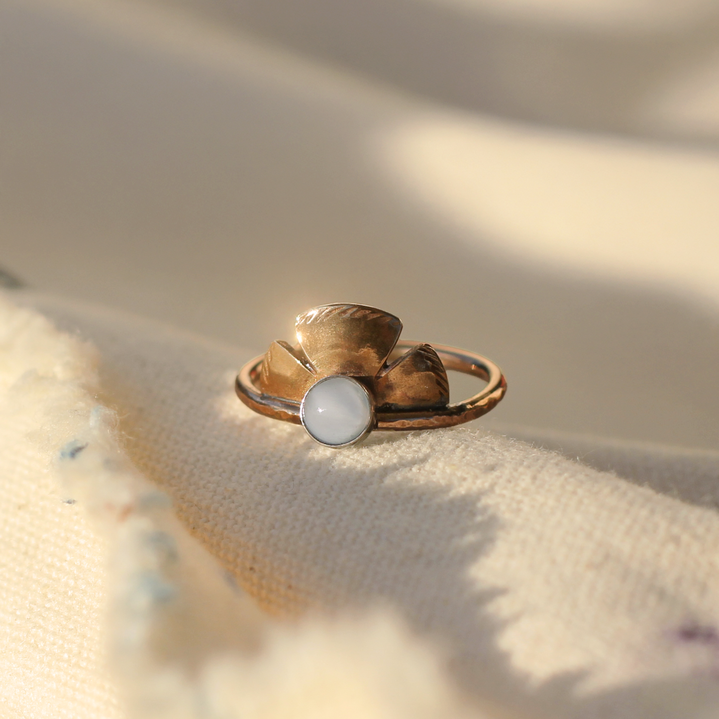 Solis Ring