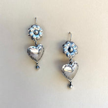 Load image into Gallery viewer, Flor y Corazon Earrings
