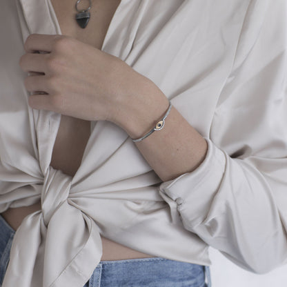 Ojo Cuff